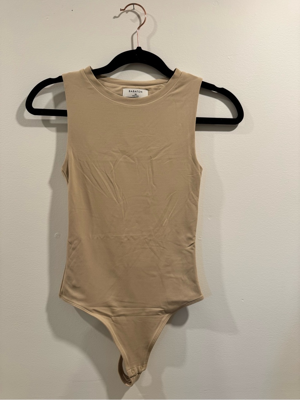 Aritzia Babaton Bodysuit cream XS